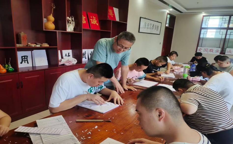 图片2.jpg